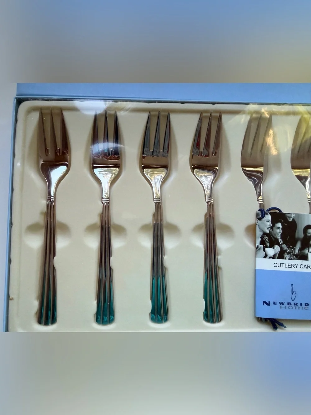 Newbridge Home Nova 6-Piece Pastry Fork Set Stainless Steel Silver Striped K1011